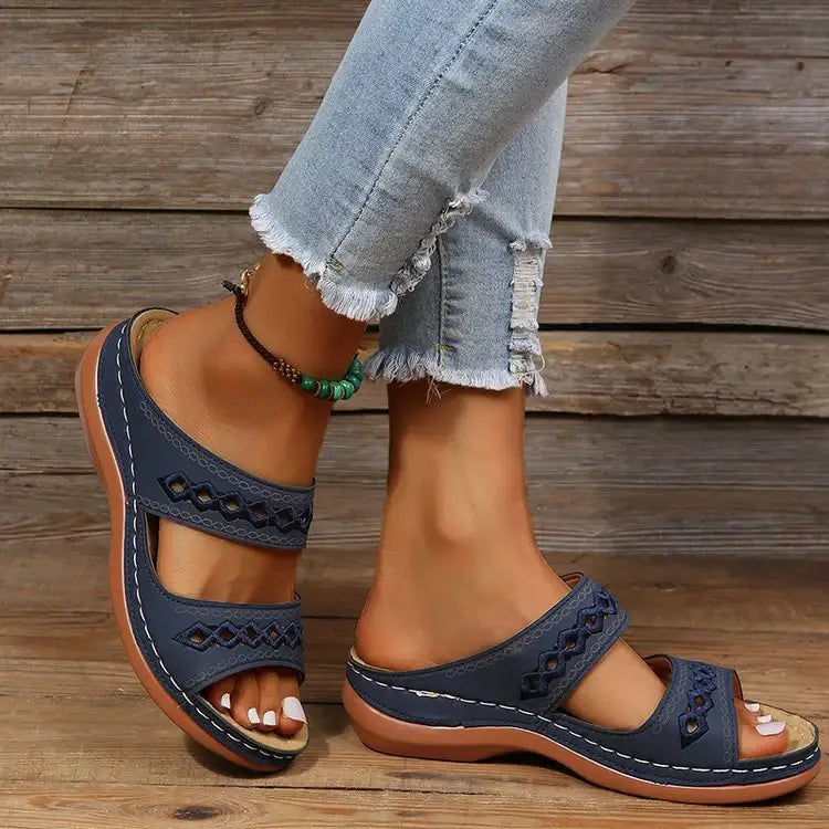 Damen Plateau-Pantoletten mit Peep-Toe und dämpfender Muffin-Sohle in frischen Frühlingsfarben