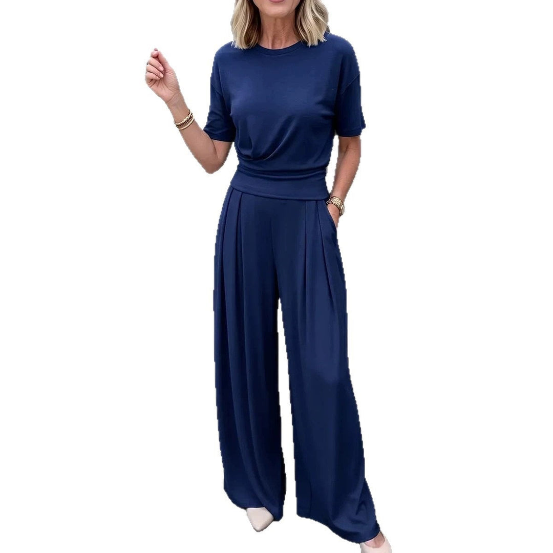Damen Sommer-Set mit lockerem Rundhals-T-Shirt und weiter Hose im Streetwear Look