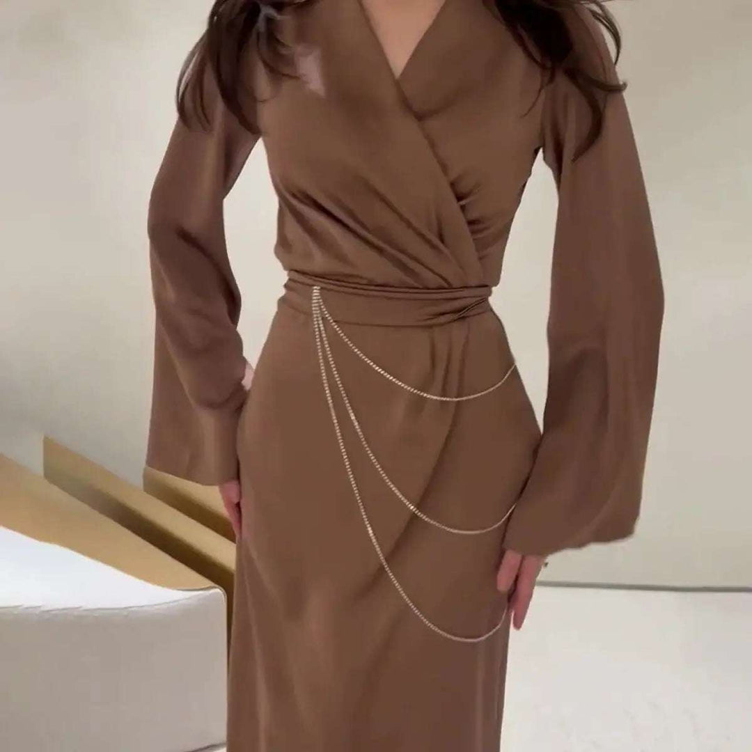 Modisches Damen Uni-Kleid in Maxilänge mit tailliertem Schnitt und elegantem Freizeitdesign