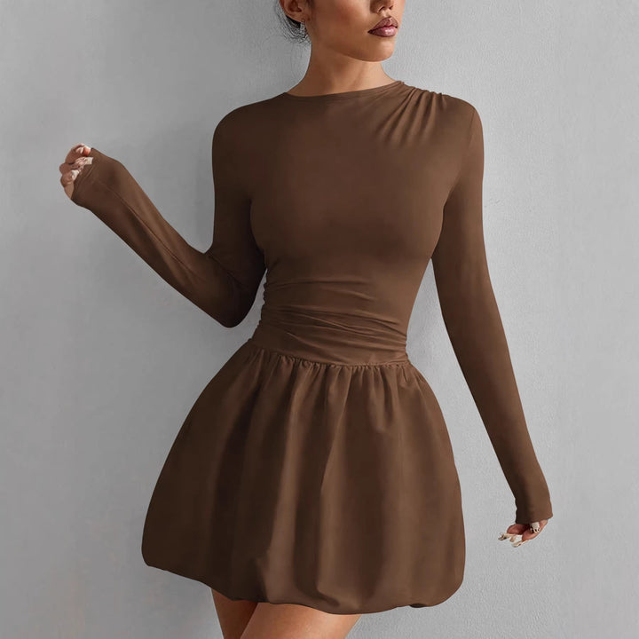 Elegantes einfarbiges Damen Skaterkleid mit figurbetonter Passform und ausgestellter Hüftpartie aus Stretch-Stoff