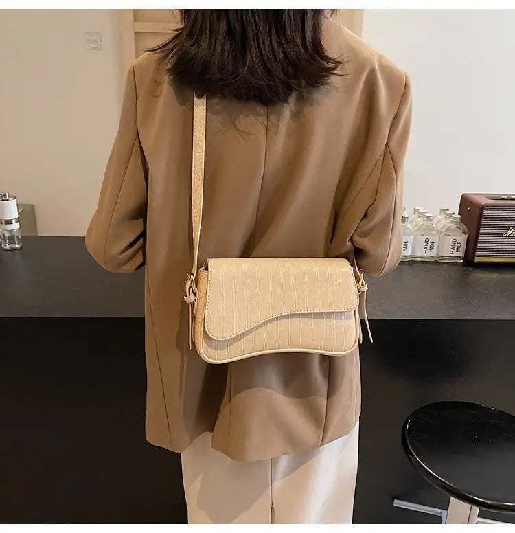 Beige Kroko-Muster Umhängetasche mit Klappe, Damen Handtasche, IsabellBoutique030