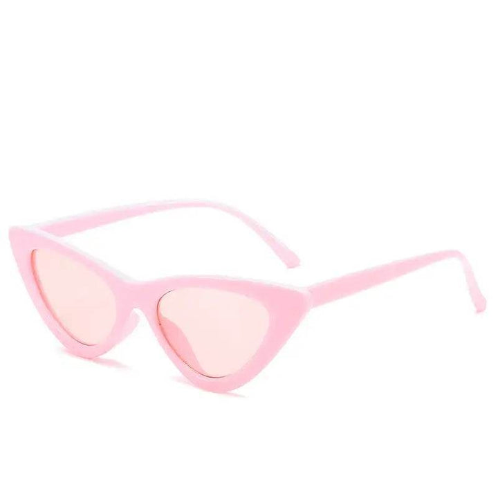 Retro Dreieck Katzenaugen-Sonnenbrille im Vintage-Stil mit UV400 Schutz und leichtem Kunststoffrahmen