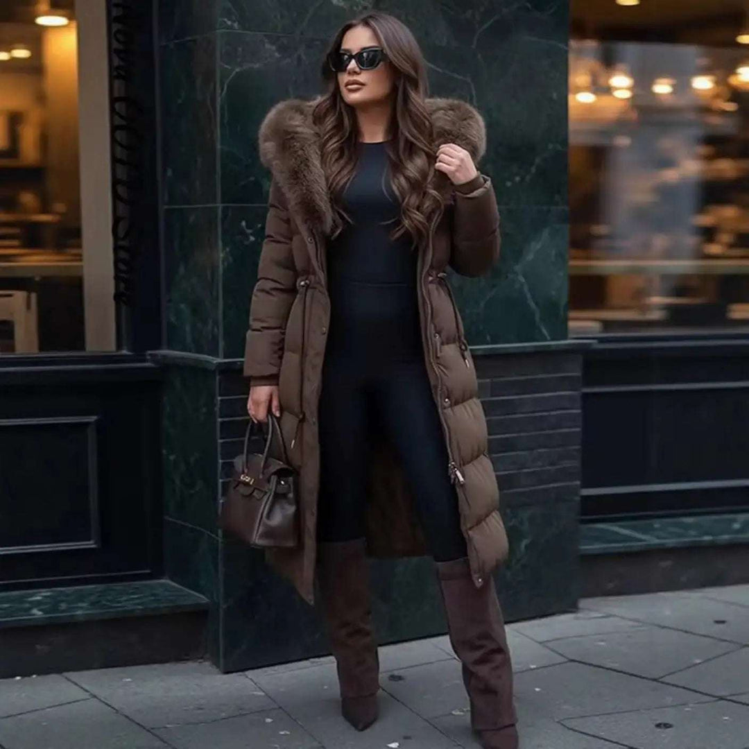 Stilvoller, warmer Damenmantel mit elegantem Pelzkragen und Kälteschutz für den Winter