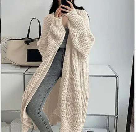 Langer Damen-Strickcardigan in Teddyoptik mit Taschen, locker geschnitten für Herbst und Winter