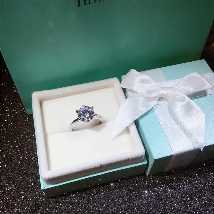 S925 Sterling Silber Solitär-Diamantring mit klarem Diamant für Verlobung und Ehe