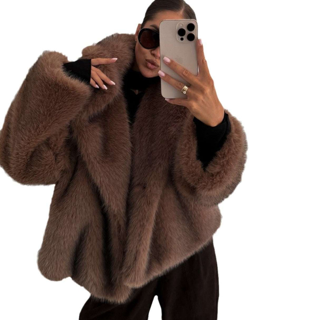 Brauner Kunstpelzmantel mit weitem Kragen, Damenmode IsabellBoutique030