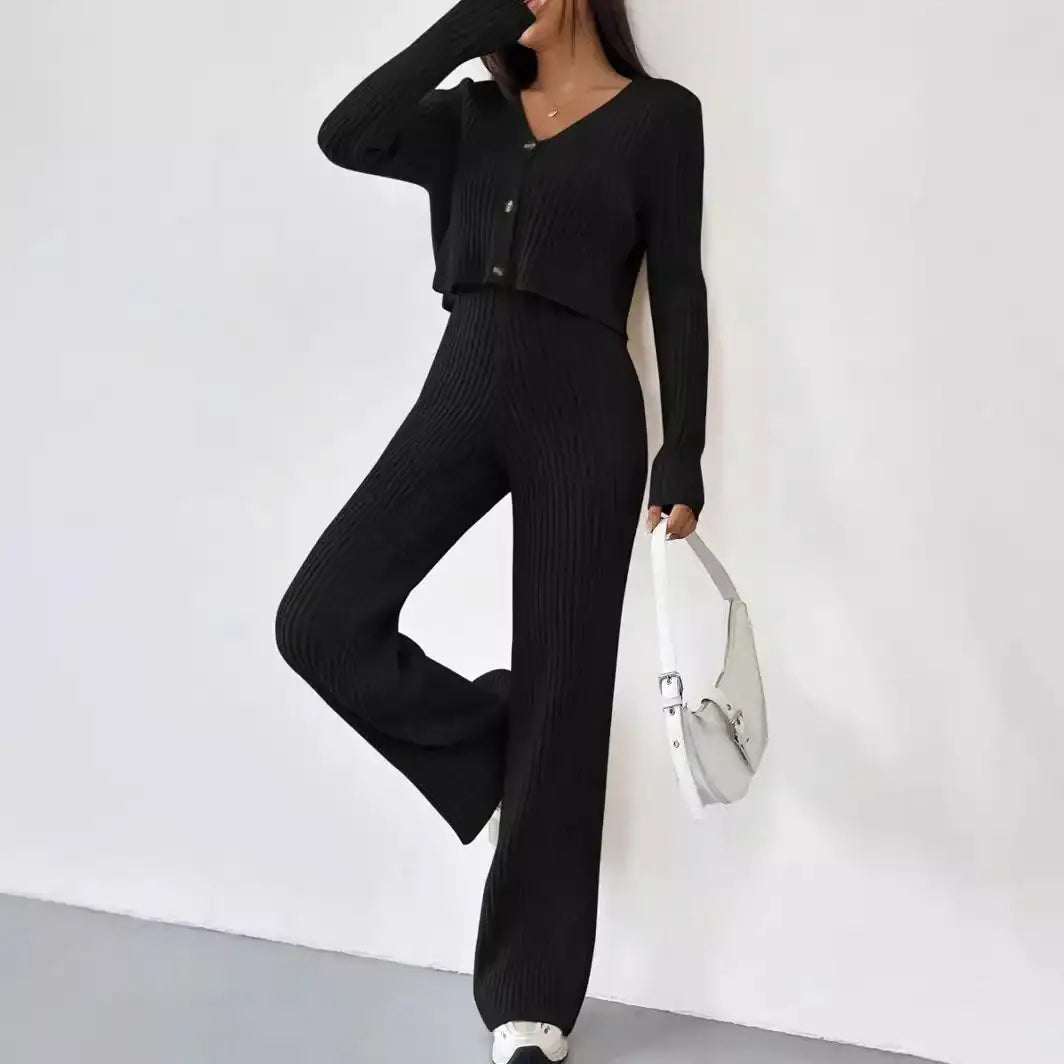 Einfarbiges Damen-Zweiteiler-Set mit V-Ausschnitt, kurzem Cardigan und Bootcut-Hose in eleganter Freizeitmode
