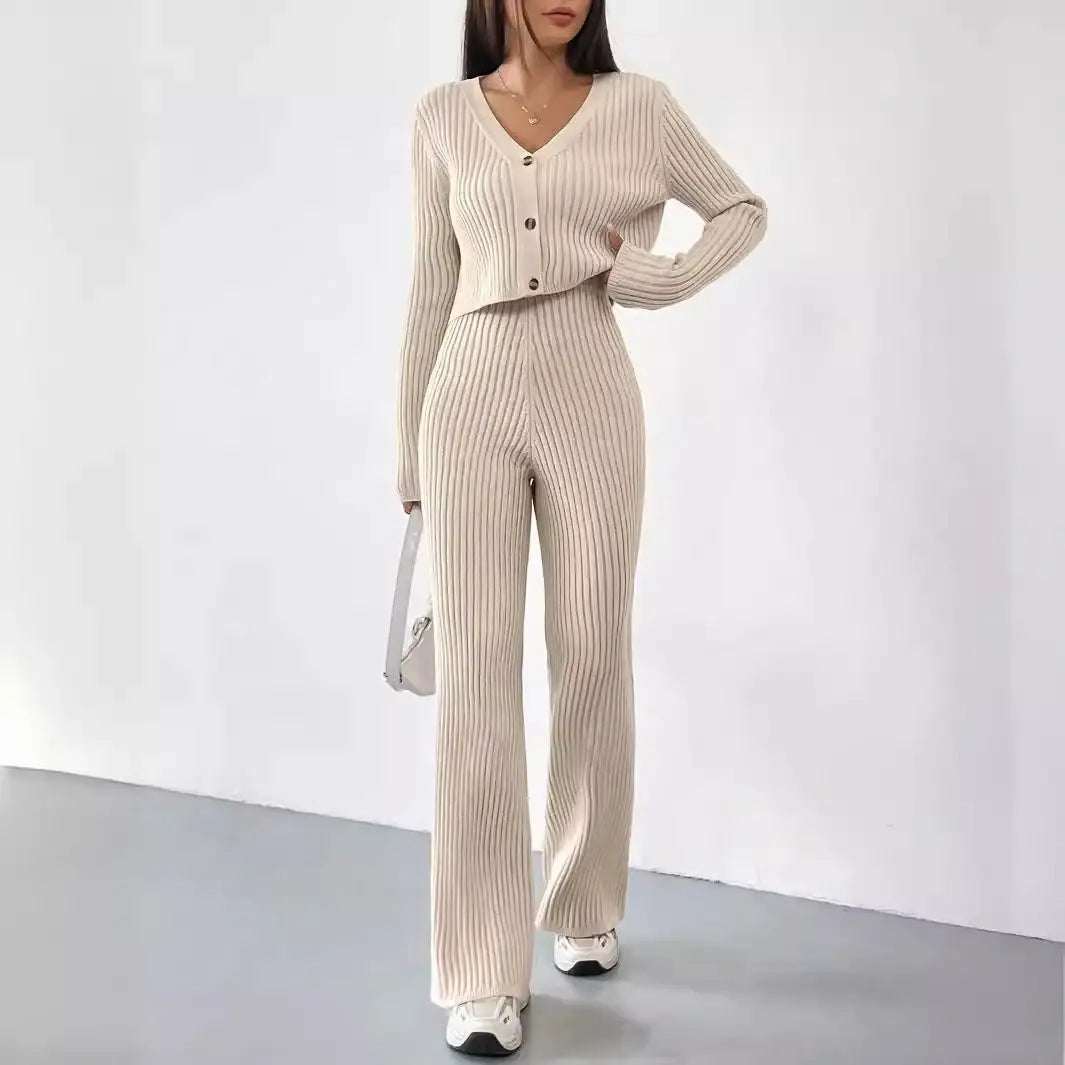 Einfarbiges Damen-Zweiteiler-Set mit V-Ausschnitt, kurzem Cardigan und Bootcut-Hose in moderner Freizeitmode