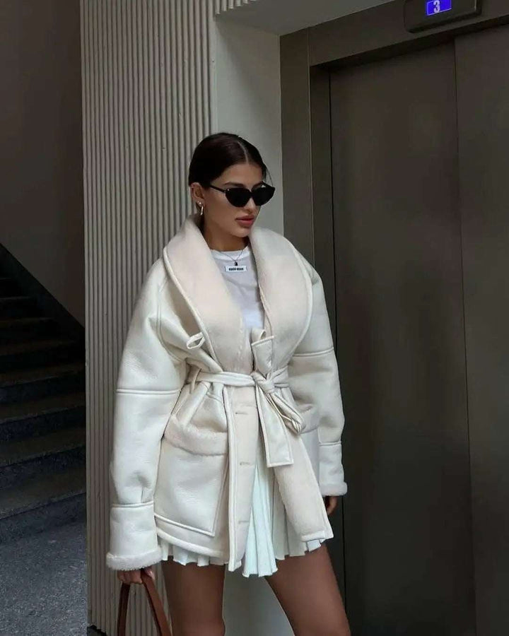 Damen Leder- und Fellmantel im türkischen Stil mit langem Ärmel und modischem Materialmix