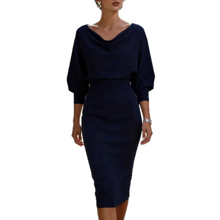 Elegantes figurnahes Plus Size Damenkleid in einfarbigem Design für Business und besondere Anlässe