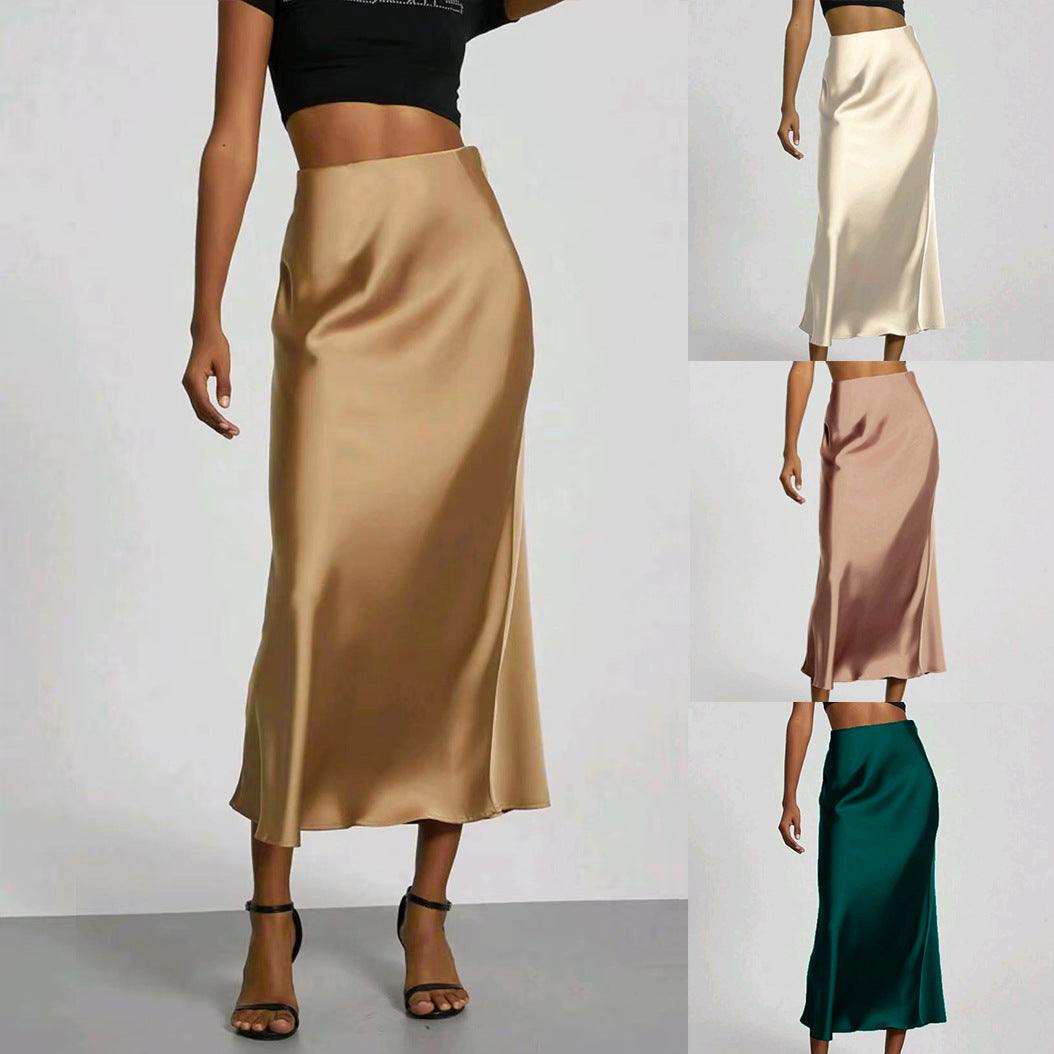 Satin Maxiröcke in Camel, Rosé, Beige und Grün. Figurbetont, elegant, fließend geschnitten. IsabellBoutique030