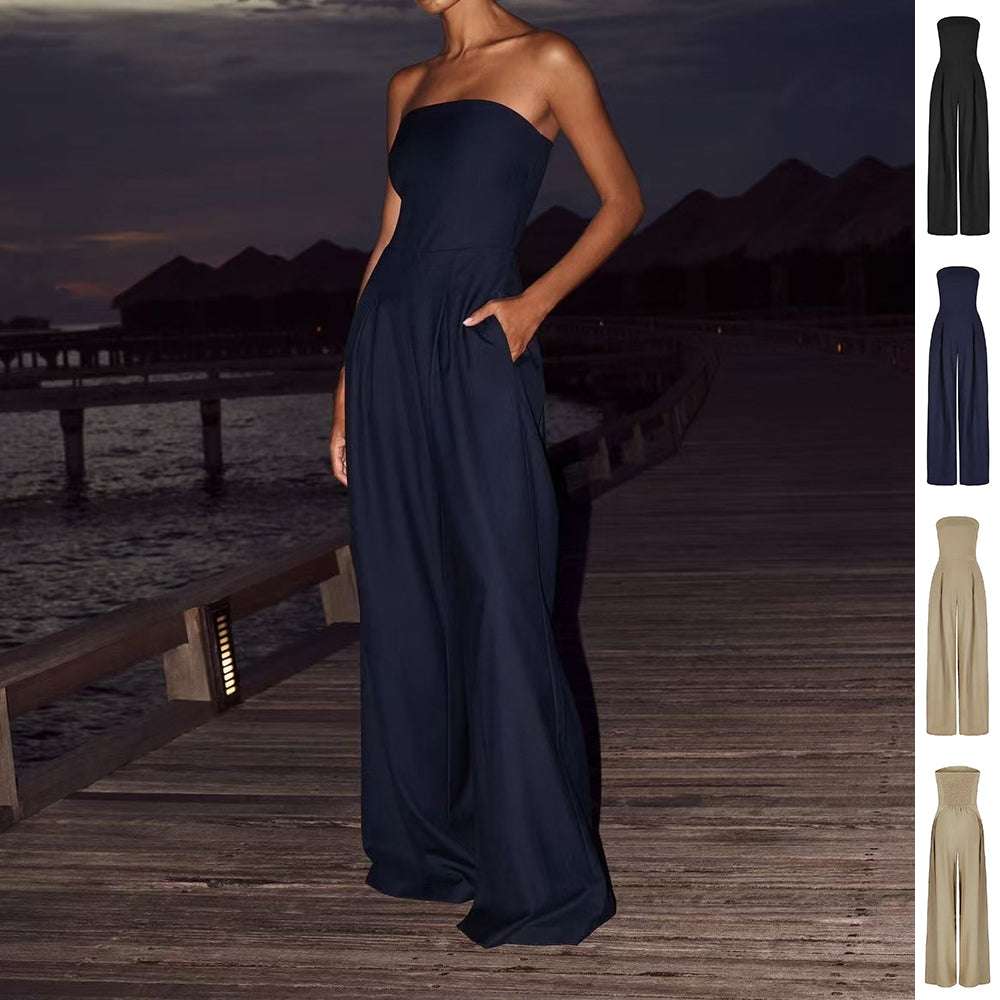 Dunkelblauer trägerloser Jumpsuit mit weiten Beinen und Taschen, elegant und bequem. IsabellBoutique030