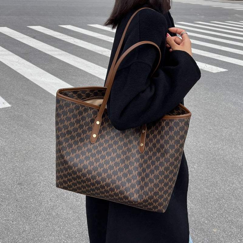 Damen Schultertasche aus hochwertigem PU-Material mit großem Fassungsvermögen und vielseitigem Design