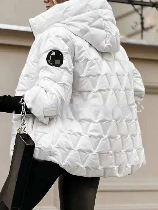 Modische Damen Kapuzenjacke im trendigen Patchwork-Design, locker geschnitten und warm