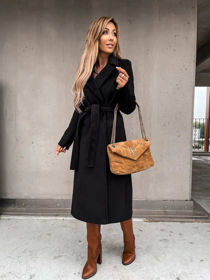 Eleganter Damen Wollmantel mit V-Ausschnitt und Schnürdetail in mehreren Farben