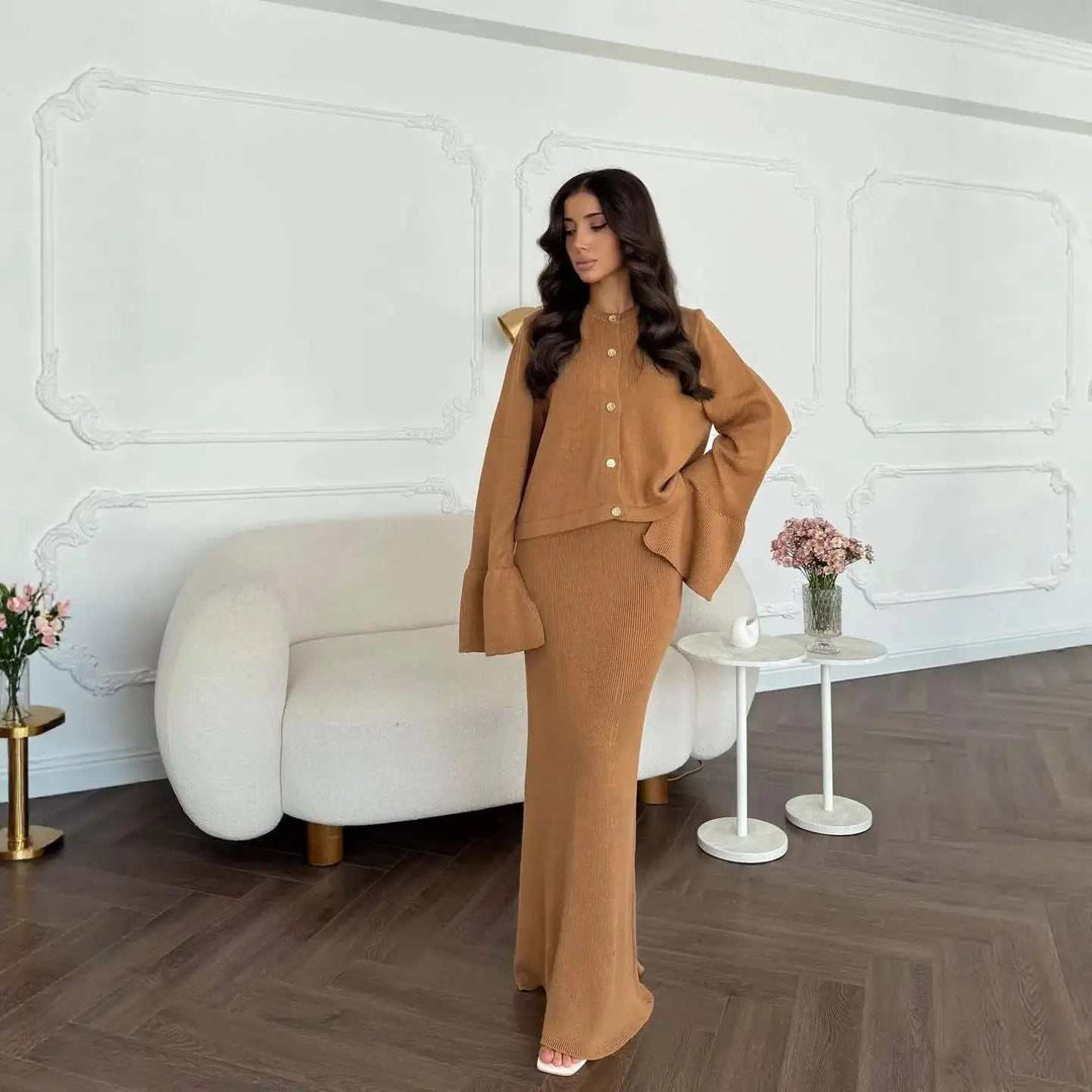 Elegantes zweiteiliges Strickkleid Set Damen mit Cardigan und Maxi-Rock in Weiß, Khaki und Aprikose