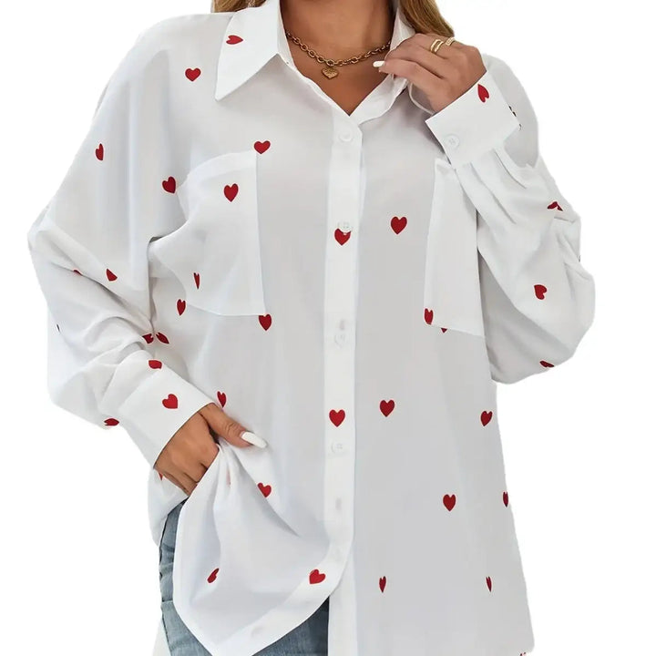 Lässige Damenbluse mit Love-Print in Rot und lockerem Schnitt für Alltag und Büro