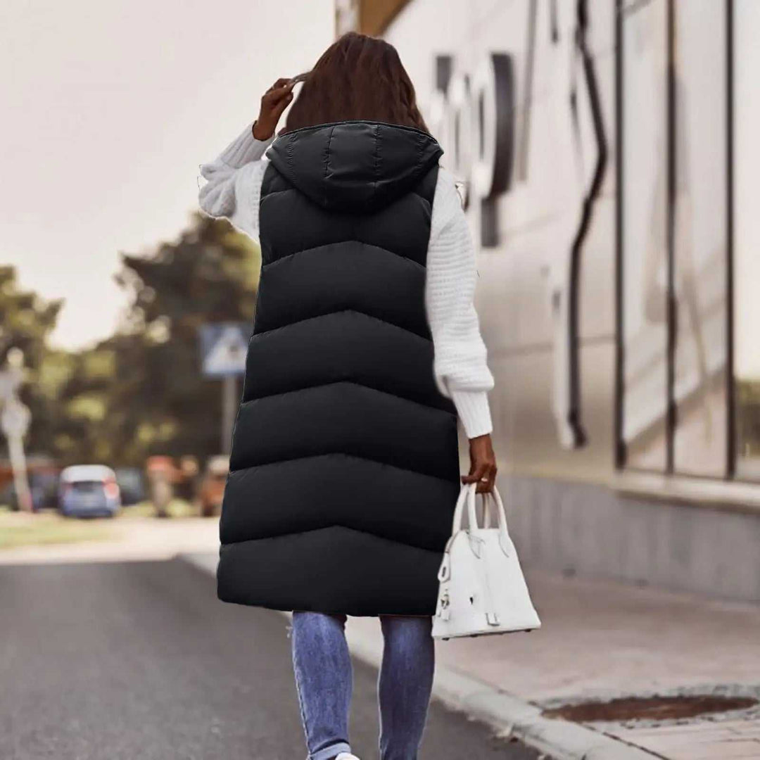 Damen Kapuzenjacke mittellang in Grün, hochwertiges Material, bequem und modern für Alltag und Freizeit