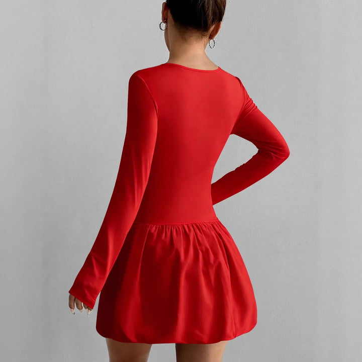Elegantes Damen Skaterkleid figurbetont mit Stretch und ausgestellter Hüftsilhouette