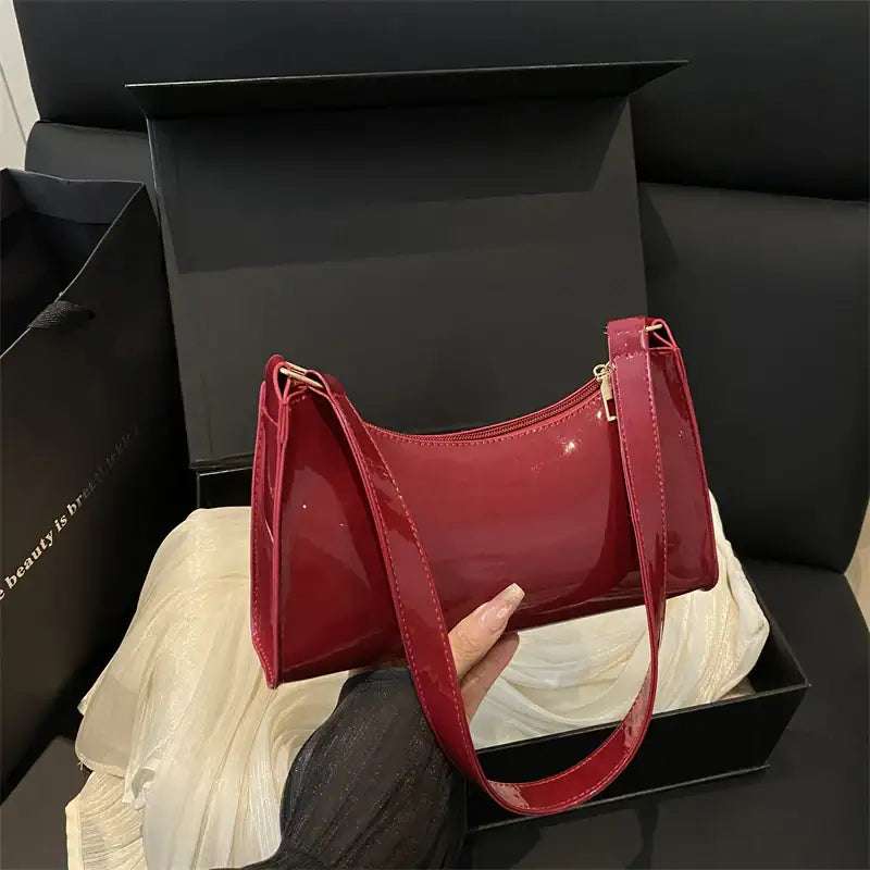 Modische Damen Tote Bag im minimalistischen Design aus hochwertigem PU-Kunstleder in verschiedenen Farben und Strukturen