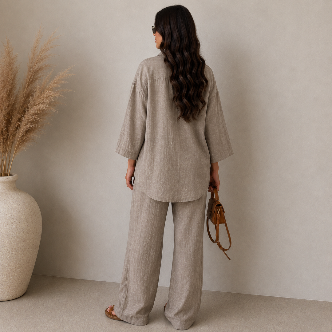 Damen Zweiteiler aus lockerem Langarmhemd und weiter Hose für lässigen, modernen Look