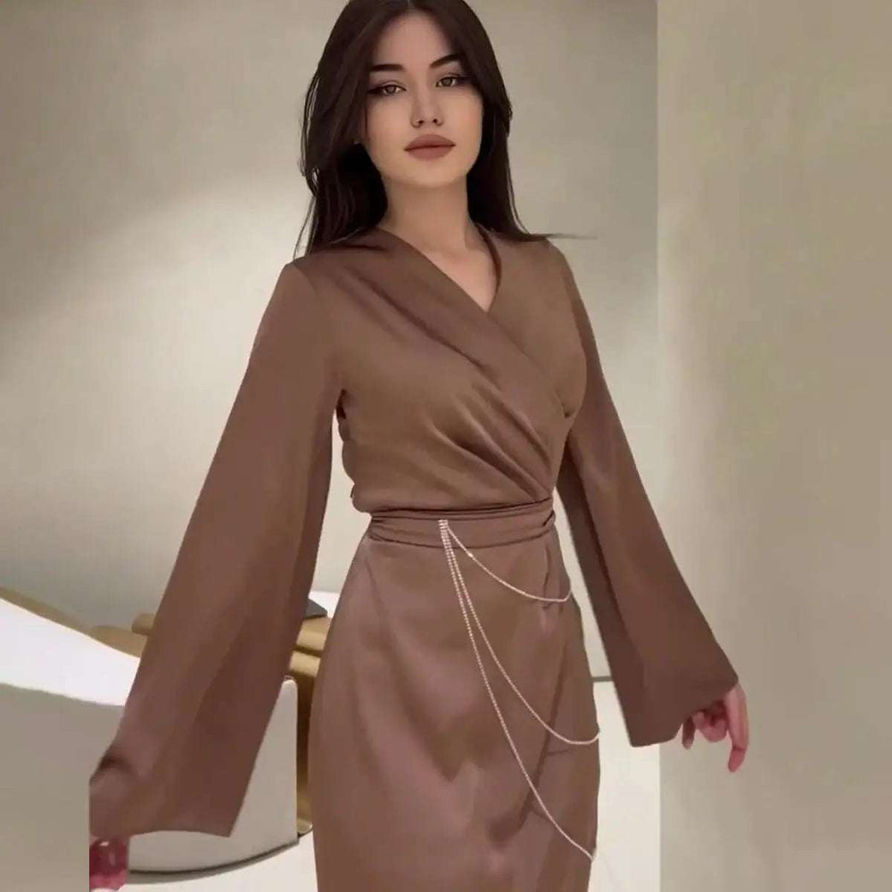 Modisches Damen Uni-Kleid in Maxilänge mit tailliertem Schnitt, elegantes Freizeitkleid