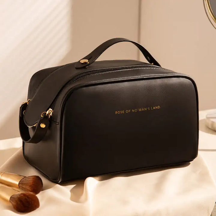 Karierte Damen Kosmetiktasche mit großem Fassungsvermögen und formstabiler Bauweise für Reisen und Alltag