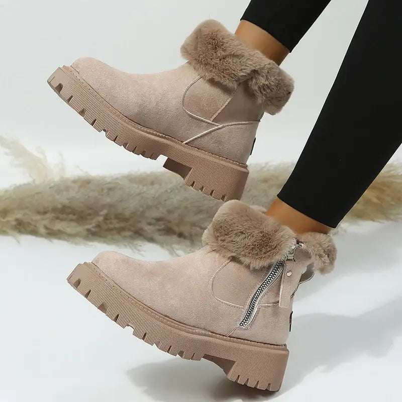 Warme Damen-Schneestiefel in Khaki mit hohem Tragekomfort, Plateau-Sohle und faltbarem Plüschschaft