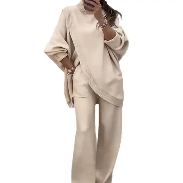 Zweiteiliges Damen-Set mit hohem Kragen und modernem gekreuztem Design in Apricot und Kaffee, bequem geschnitten aus Polyester