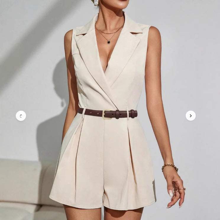 Ärmelloser beiger Anzug-Jumpsuit mit tiefem V-Ausschnitt und Gürtel, IsabellBoutique030