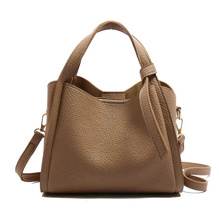 Italienisch inspirierte Bucket Bag im Retro-Korbdesign mit Ein-Schulter-Trageweise, Sommerlook und personalisiertem Stil