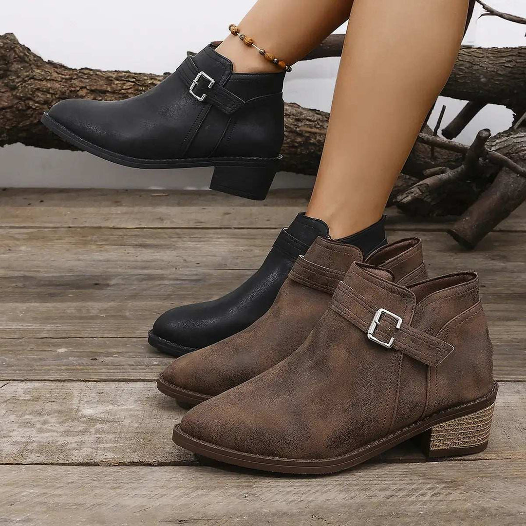 Elegante Damen-Stiefel mit spitzer Spitze aus Kunstleder für den Herbst