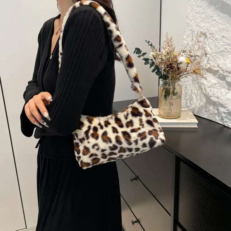 Tragbare Tasche im schlichten Western-Stil aus robustem Canvas mit praktischem Design