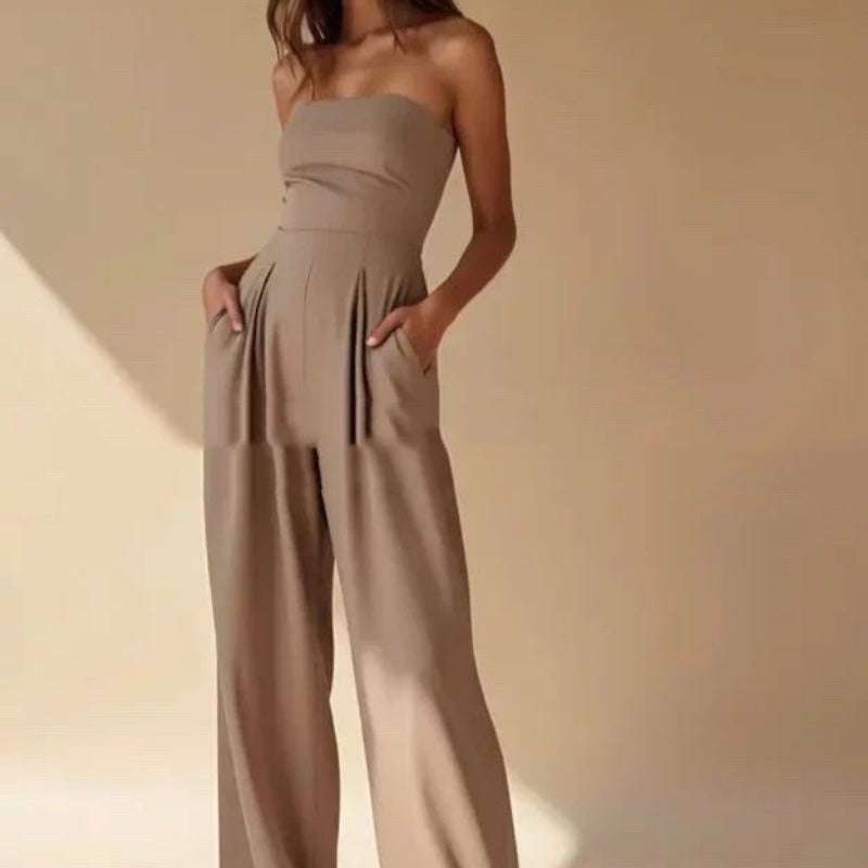 Braunes trägerloses Hosenanzug mit weitem Bein und Falten. Eleganter Jumpsuit für Damen. IsabellBoutique030