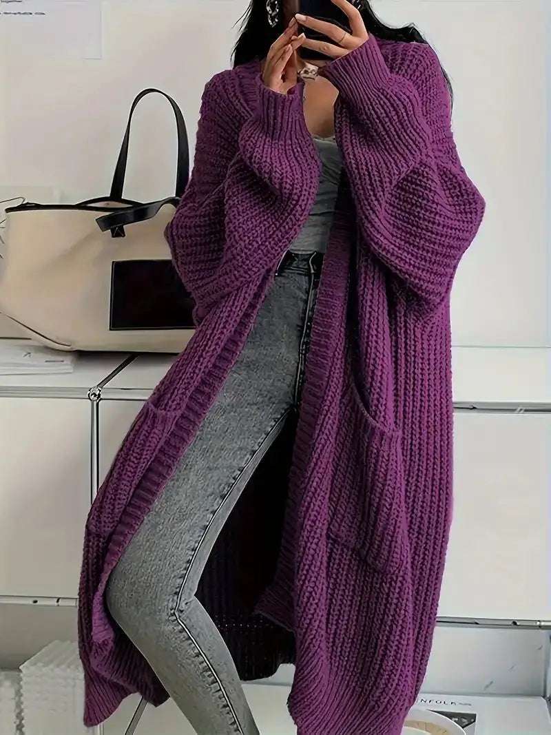 Langer Damen-Strickcardigan in Teddyoptik mit langen Ärmeln und aufgesetzten Taschen für Herbst und Winter
