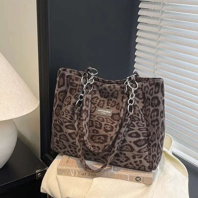 Trendige Damen Tote Bag mit Leopardenmuster aus PU-Leder, quadratisch und modern