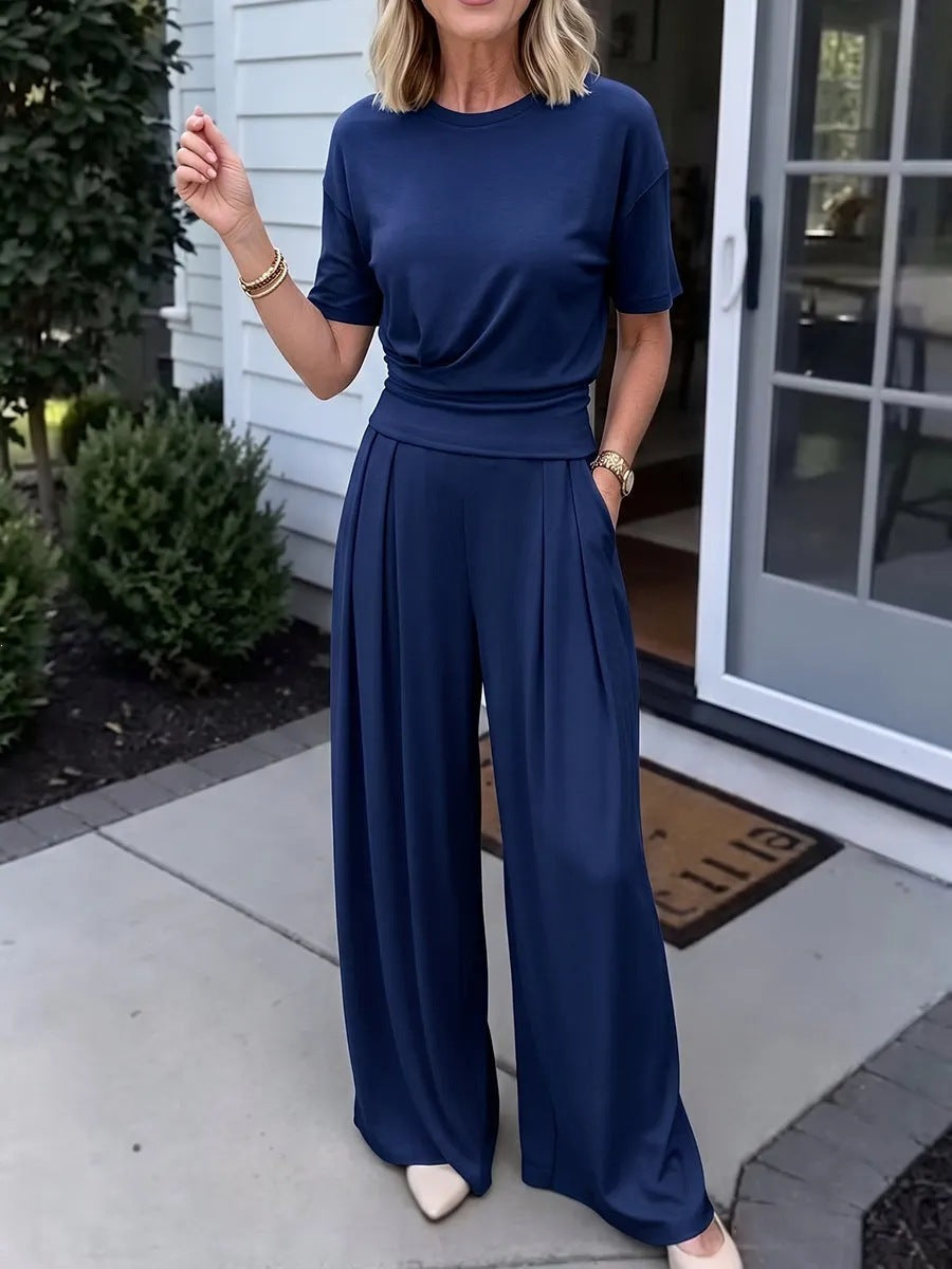 Damen Sommer-Set mit lockerem Rundhals-T-Shirt und weiter Hose im Streetwear Look