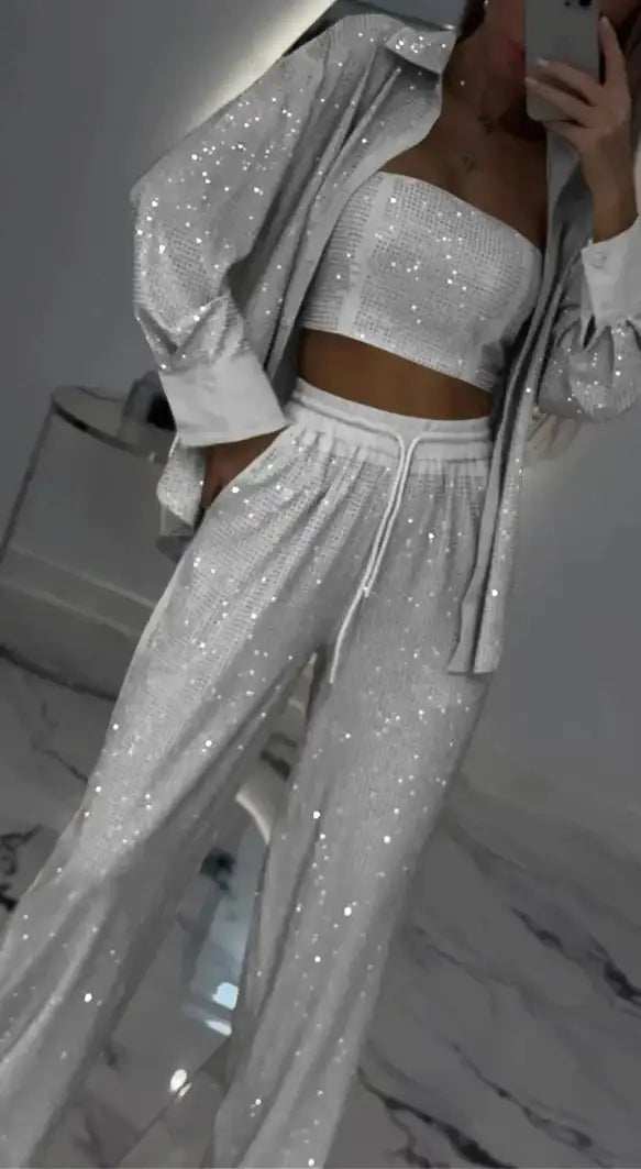 Eleganter schwarzer Pailletten-Dreiteiler Damen mit Jacke, Top und Hose für festliche Anlässe